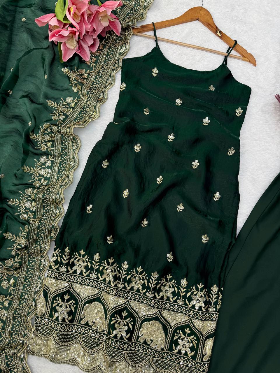 Imperial Lattice Thread & Sequined Fendy Silk Kurti Set